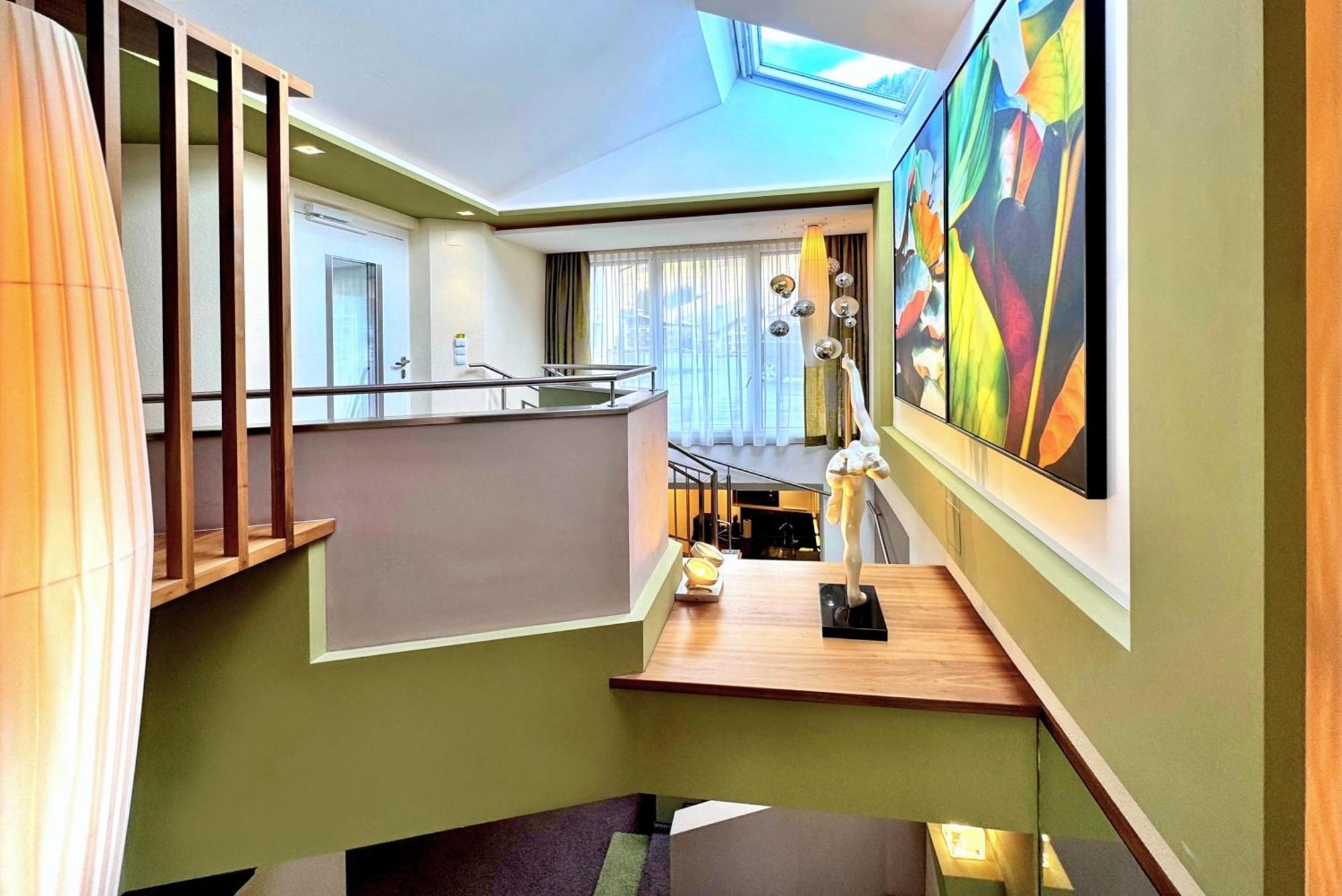 Gruetter Luxury *