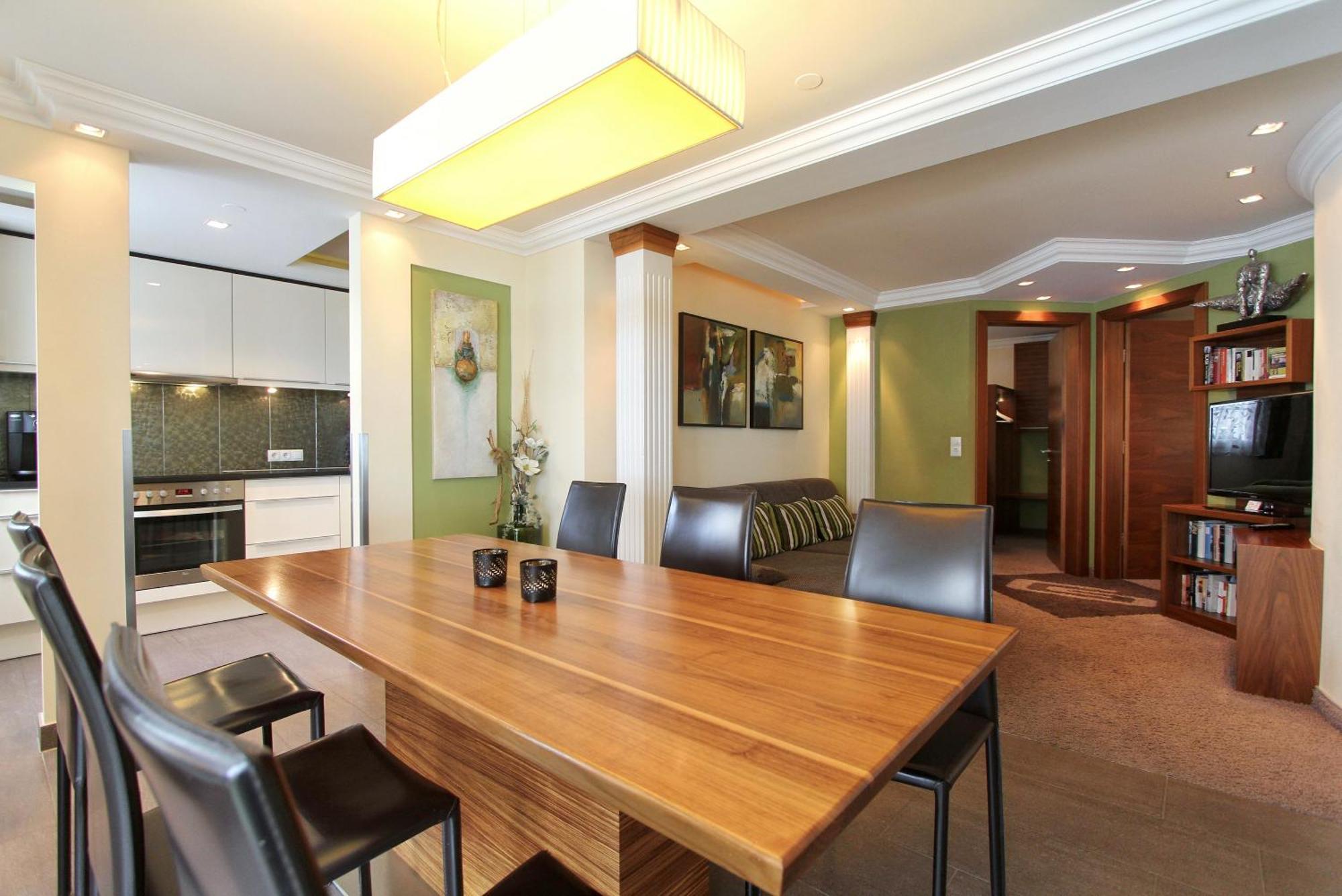 Gruetter Luxury Apartment *
