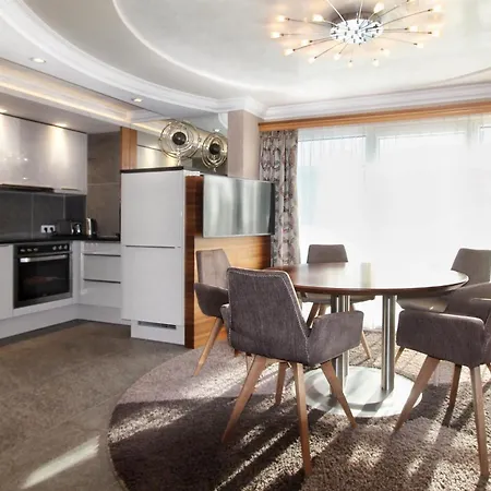 Gruetter Luxury Apartments Ischgl Exteriér fotografie