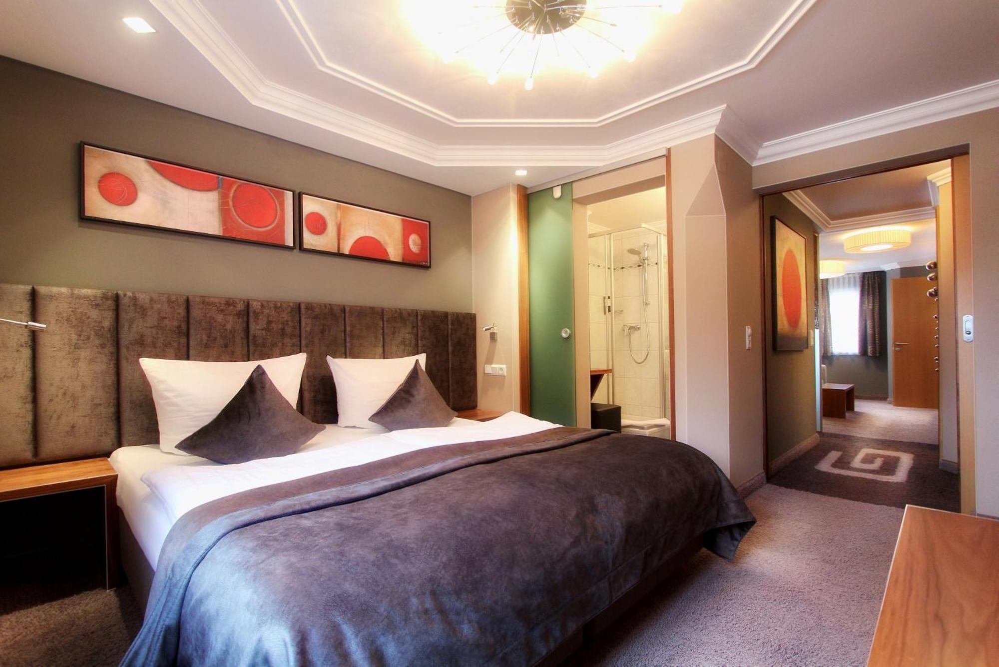 Gruetter Luxury *